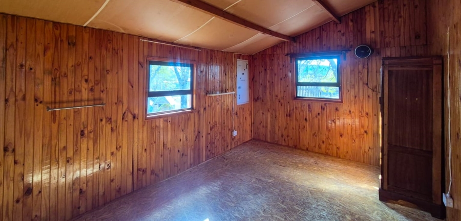 To Let 4 Bedroom Property for Rent in Queenstown Rural Eastern Cape